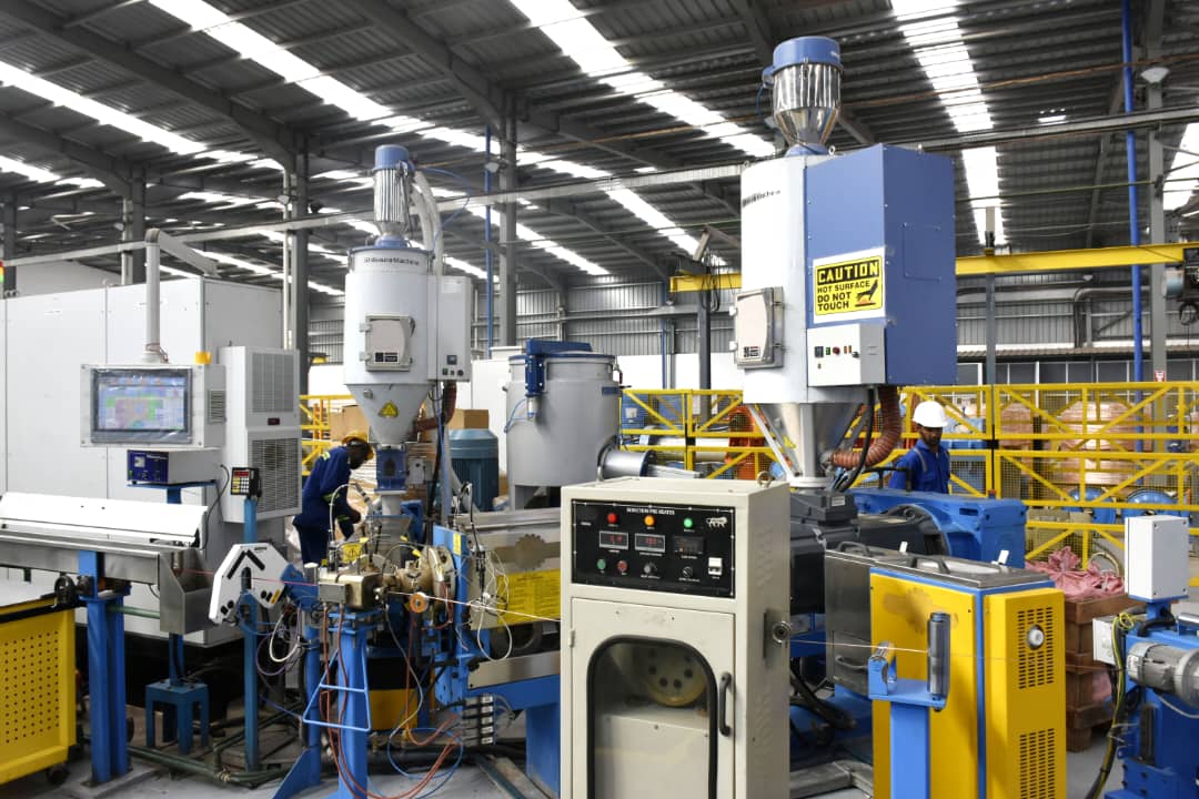 Lubumbashi : Le ministre Julien Paluku inaugure deux usines et lance les travaux de construction pour une troisième