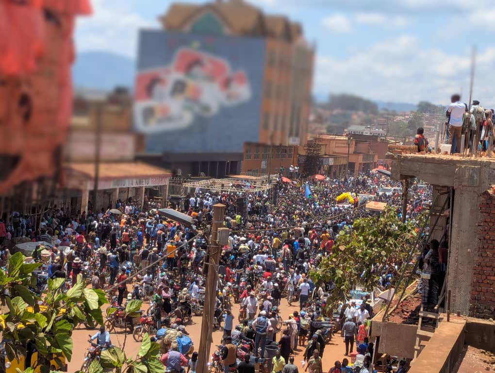 Nord-Kivu : Butembo et Beni remémorent l’artiste Delcat Idengo