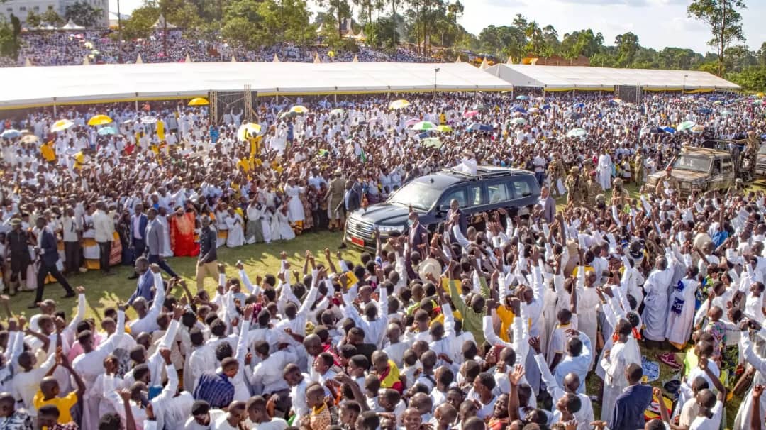 Présidentielle en Ouganda : Omukama Ruhanga Owobusobozi Bisaka et tout Kapyemi soutiennent la réélection de Museveni