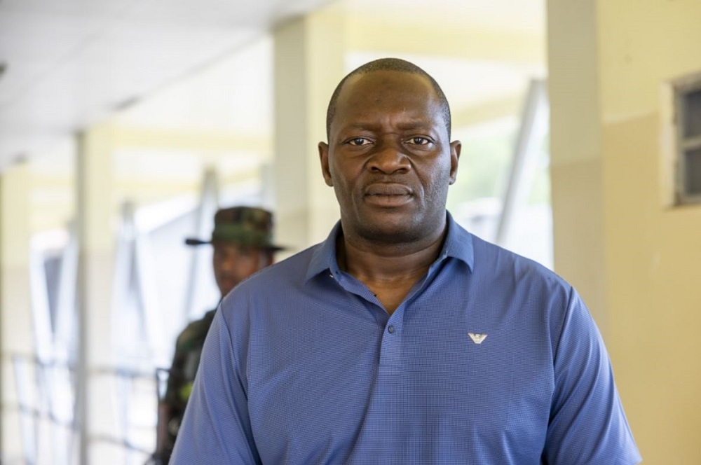 Lawrence Kanyuka Kingston (Kanyuka) est le porte-parole civil du M23 et le responsable des relations publiques de l'Alliance du fleuve Congo