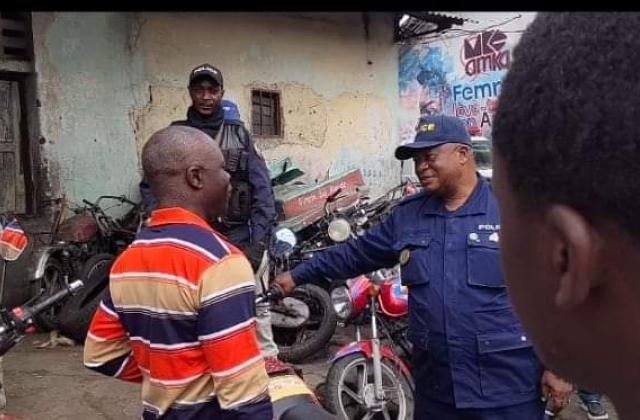 Goma : Cinq motos saisies des mains des présumés bandits à mains armées restituées à leurs propriétaires