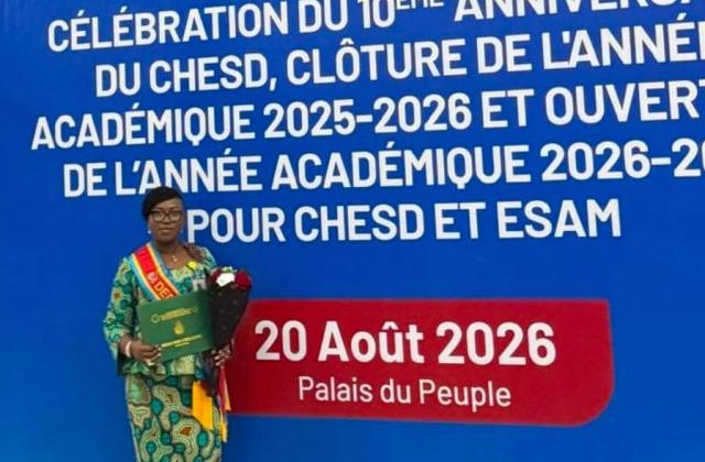 RDC : la députée Adèle Bazizane diplômée du CHESD avec une mention « grande distinction »