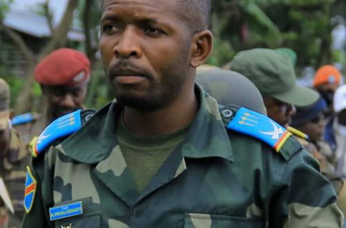 <p>Capitaine des FARDC Antony Mwalushay et porte-parole de l’armée dans la région de Beni. © Droits tiers. </p>
