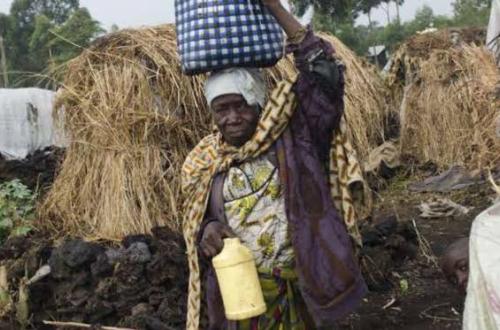 <p>Illustration. Une femme dans un camp des déplacés au Sud-Kivu. ©HCR </p>
