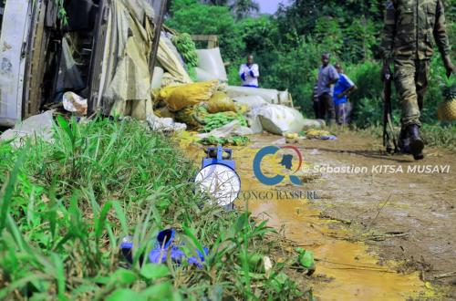 <p>Les rebelles ADF incendient au moins 5 camions sur la route Komanda-Mambasa</p>

