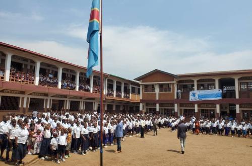 <p>Théo Ngwabidje a lancé officiellement la campagne de scolarisation des enfants filles et garçons pour l’année scolaire 2022-2023</p>
