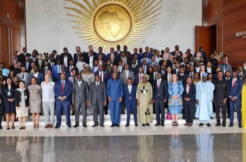 <p>2ème Forum africain à Addis-Abeba : Julien Paluku expose les avancées sur la création de la chaîne de valeur régionale des batteries électriques</p>
