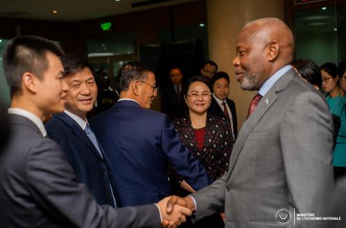 Kinshasa : Vital Kamerhe reçoit une délégation Chinoise à son cabinet, au menu des échanges, le partenariat gagnant-gagnant