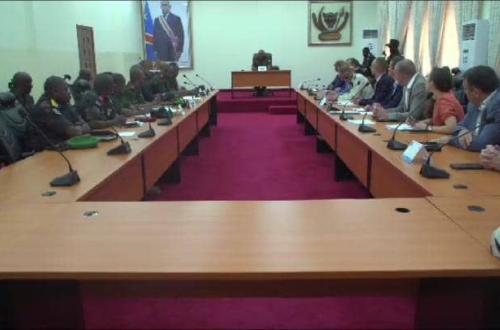 Kinshasa : Réunion de validation des équipements individuels et collectifs entre les FARDC et une délégation de l'UE