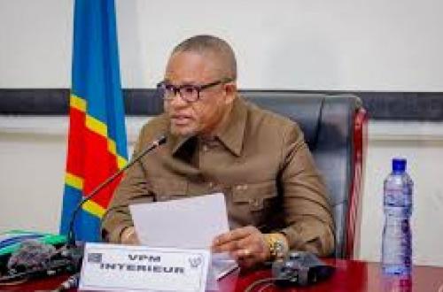 Peter Kazadi à Lubumbashi : Sécurité Renforcée et Appel à la Sérénité en Pleine Période Électorale au Haut-Katanga