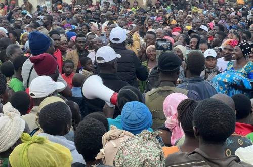 Campagne électorale en RDC : À Lunyasenge, Bukununu, Kasisi, Kirikiri, Kaviseghe et Kasima, Julien Paluku convainc la population à voter pour Félix Tshisekedi