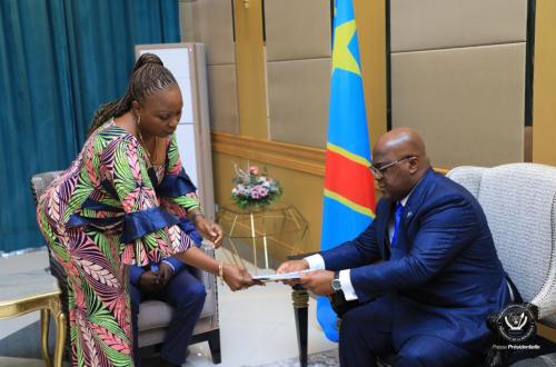 Félix Tshisekedi reçoit officiellement la copie de l'arrêt portant proclamation des résultats définitifs de la présidentielle
