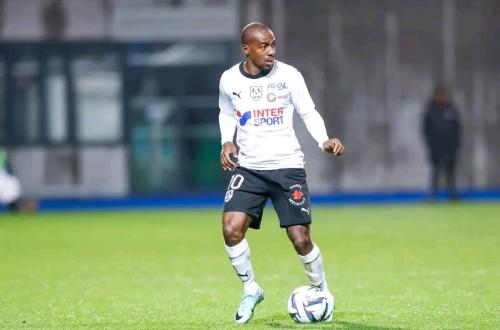 RDC-Léopards : Gaël Kakuka rentre en Club avec une blessure après la coupe d'Afrique des nations