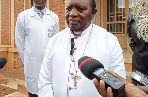 Nord-Kivu : Exaspéré par les tueries des ADF, Mgr Sikuli Paluku Melchisédech interpelle les autorités congolaises