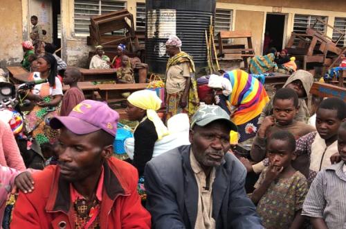 La société civile et les Wazalendo accusent le Rwanda d'avoir ciblé les camps de déplacés avec des bombes
