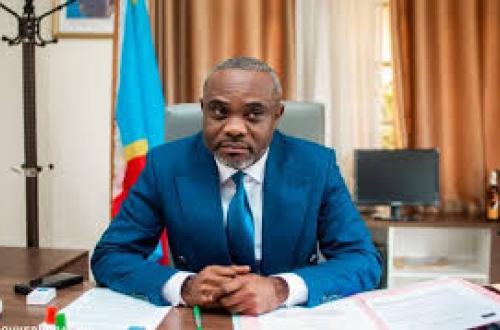 Le Vice-Gouverneur encourage les jeunes à rejoindre l’armée