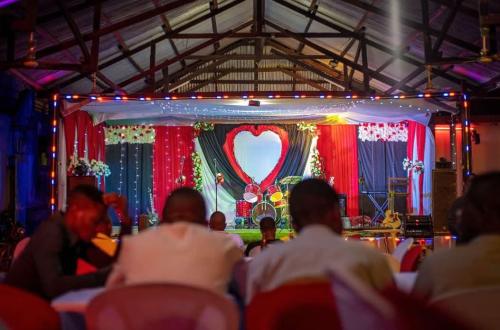 Les karaokes, mini-concerts et productions Bralima des week-ends deviennent de plus en plus rares