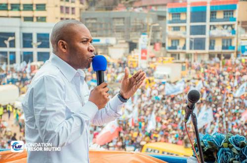 Le député Mutiki Trésor demande la prise en charge gouvernementale des frais de participation aux EXETAT et TENASOSP pour élèves des provinces en guerre