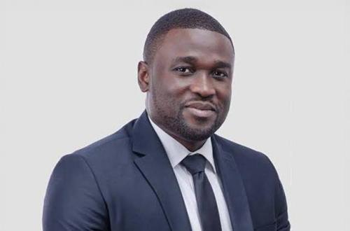 Seth Kikuni critique F. Tshisekedi et son refus de soutenir l’initiative de la CENCO-ECC