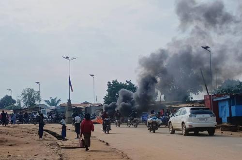 La colère des jeunes après l’assassinat d’un taximan moto nocturne à Bunia