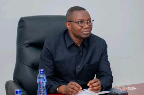 L'Auto-Flagellation : un Frein au décollage de l'Afrique ? (Tribune de Julien PALUKU KAHONGYA)