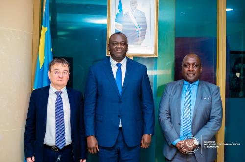 Nokia présente un projet de partenariat au ministre Augustin Kibassa pour le développement numérique de la RDC