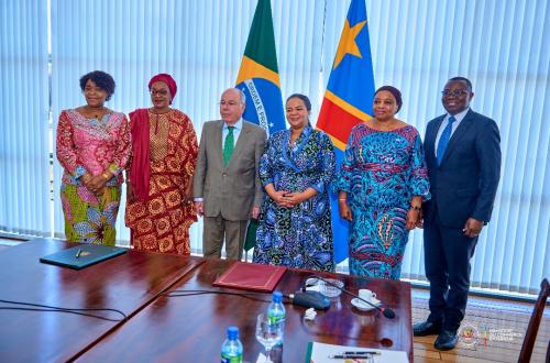 Coopération RDC-Brésil : signature d'un accord d'exemption de visa pour le passeport diplomatique et de service