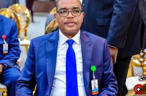 RDC : Théo Ngwabidje Kasi propose une réforme en profondeur des FARDC