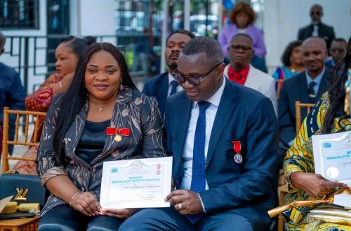 RDC : Julien Paluku décoré à Kinshasa pour sa contribution aux lettres et aux sciences