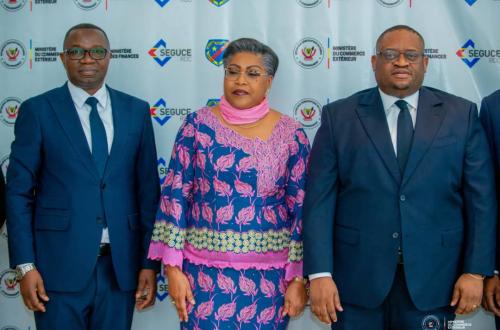 RDC : la dématérialisation du commerce extérieur lancée pour doper les recettes et briser "10 ans de blocage"