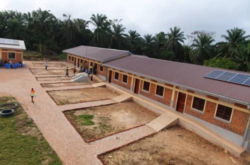 Nord-Kivu : « Alpha Mine Bisie Mining » remet 5 ouvrages aux communautés locales de Walikale