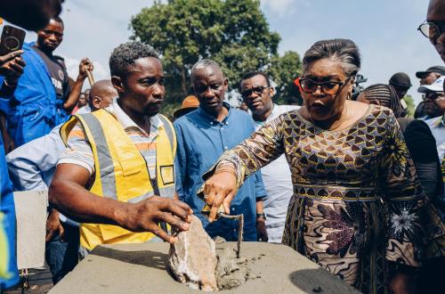 RDC : Judith Suminwa insiste sur la nécessité d’accélérer l’achèvement des infrastructures prioritaires du PDL 145 Territoires