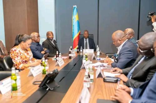 RDC : le gouvernement accélère la mise en œuvre d’un programme de 1,3 milliard de dollars pour l’emploi des jeunes