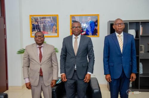 Kinshasa : Eugène Manga Manga prend les rênes du Commerce Extérieur, Jules Muilu Mbo élevé à l’Éméritat