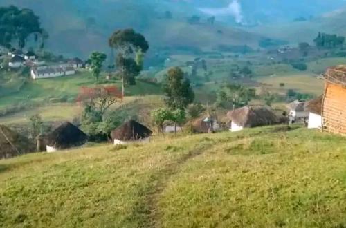 Sud-Kivu : une fille blessée par les éclats de drones à Minembwe, la société civile regrette le non-respect du cessez-le-feu