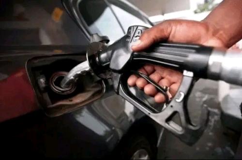 Hausse du prix des carburants en RDC : le gouvernement ajuste les tarifs face à la crise mondiale