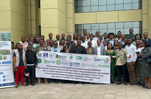 Kinshasa : au lancement de l’Alliance Nationale Agro Écologique, la société civile environnementale dit non aux engrais chimiques en RDC