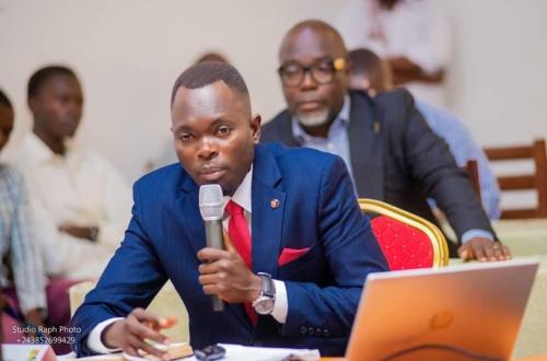 Ituri : une étude de D.E.S primée dévoile les failles de la communication dans la gestion des déchets à Bunia