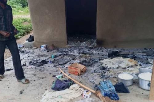 Ituri : une attaque attribuée aux ADF signalée à Salate, plusieurs habitations incendiées