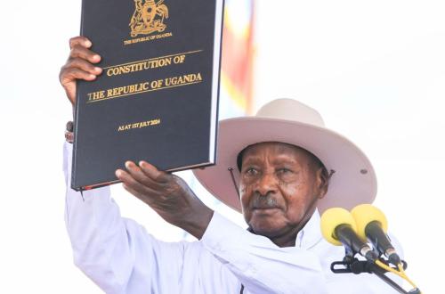 Investiture du président Ougandais Yoweri Museveni : « Cap sur l’industrialisation et l’intégration africaine » (Julien Paluku)