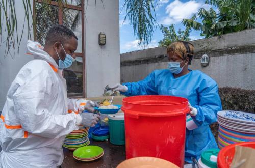 Ebola en RDC : le PAM offre les repas aux patients, aux cas mis en quarantaine et leurs familles
