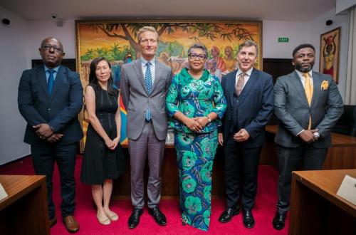 Cantines scolaires et Ebola : le PAM muscle son partenariat avec le gouvernement Suminwa
