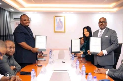 « Kinshasa Ezo Bonga » : un accord tripartite signé pour accélérer l’extension immobilière de la capitale