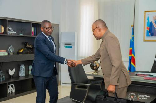 AGOA : la RDC reconduite jusqu'en 2028, le Ministre du Commerce salue le travail de l’ANAPEX sous Mike Tambwe