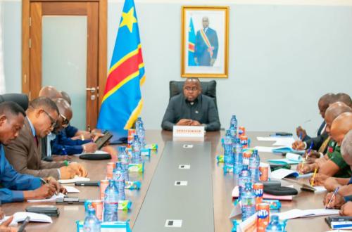 Kasaï-Central : Jacquemain Shabani annonce une commission pour régler les conflits coutumiers