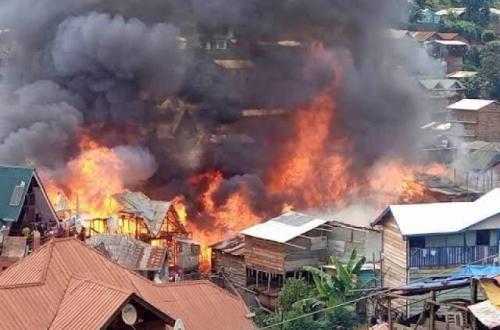 Bukavu : le caucus des femmes demande un dialogue avant la délocalisation des sinistrés d’incendies