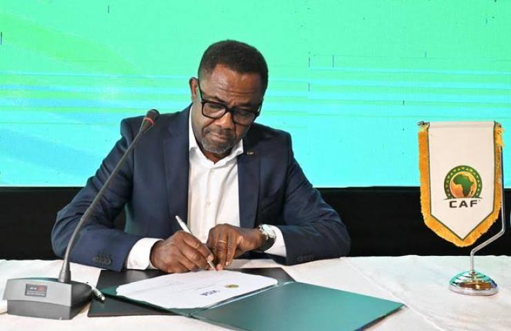 CAF : le départ de Véron Mosengo-Omba relance les interrogations sur les tensions internes