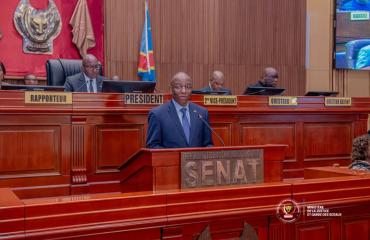 RDC : au Sénat, le gouvernement défend la prolongation de l’état de siège et la réforme de la justice militaire