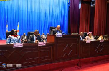 RDC : Aimé Boji condamne les massacres en Ituri et salue la qualification des Léopards, sur fond de contrôle parlementaire