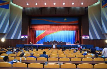 RDC – Non convaincus des réponses du DG de Trans Academia sur sa gestion : les parlementaires acceptent la transformation de la question orale en interpellation